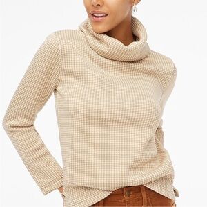 J.Crew Long-sleeve funnelneck pullover NWT Size Medium in Camel Ivory